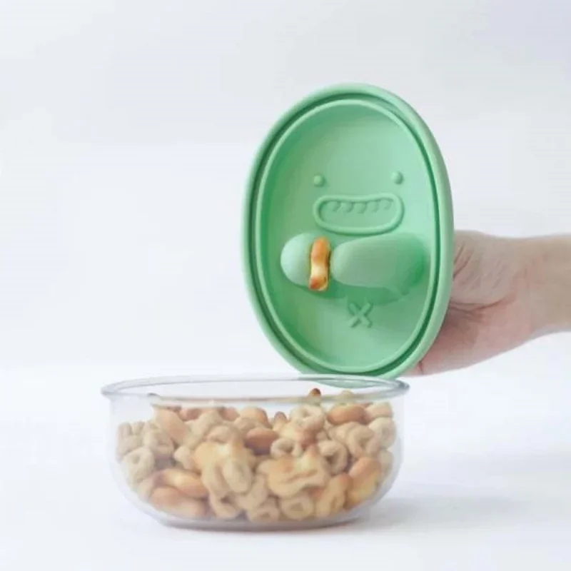 Hands-Free Snack Box, No Crumb – обзор и цена Food Snacks Box